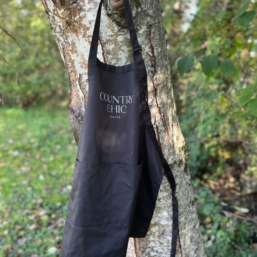 Apron_product_photos_for_website_2.png.webp